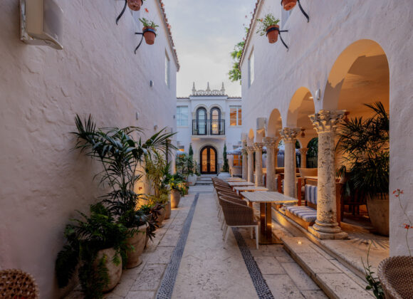 Donatella Boutique Hotel & Restaurant