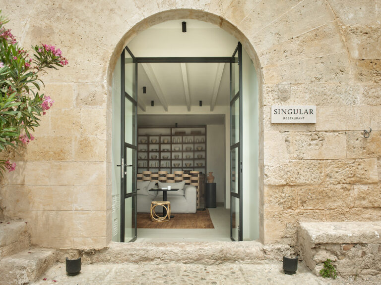 Luxury Stays in Mexico, Mallorca, Morocco, and Paros Singular-Restaurant-Entrance